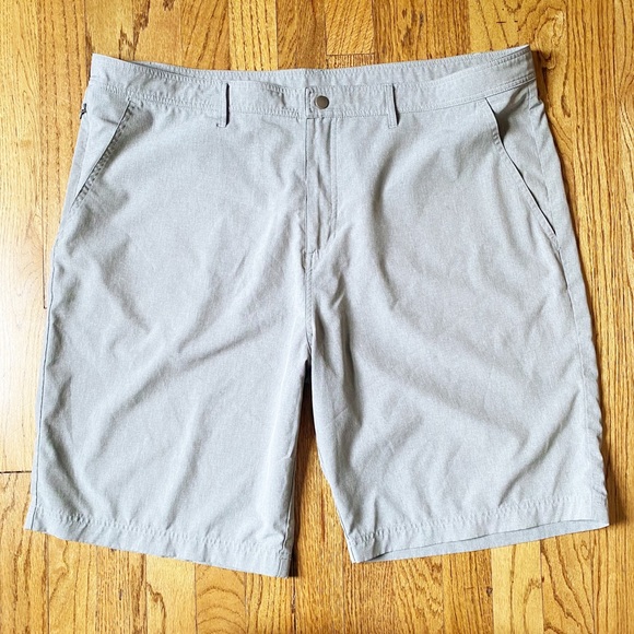 Fabletics Other - Fabletics FL2 Silver Grey Shorts Button Fly Sz XXL**